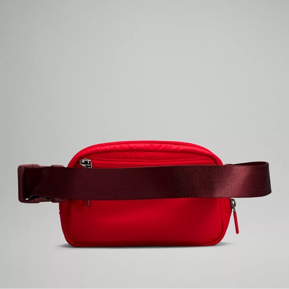 Lululemon Quilted Everywhere Belt Bag - Picture 3 of 9
